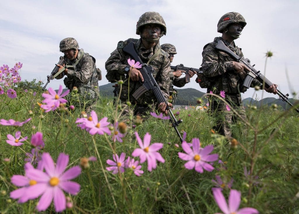 Militari sudcoreani al confine