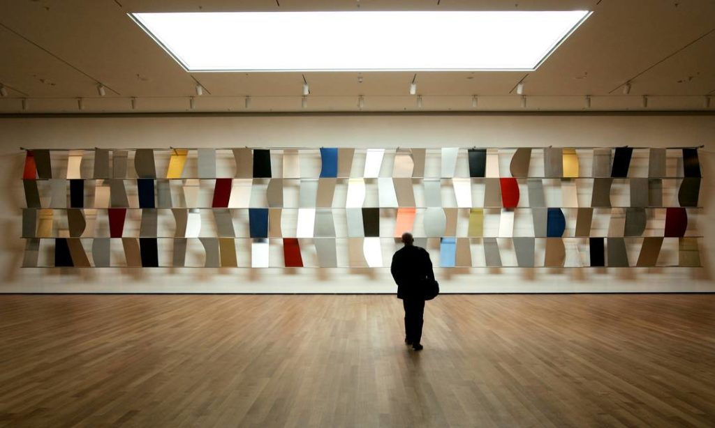 Un'opera in mostra al MoMA di New York