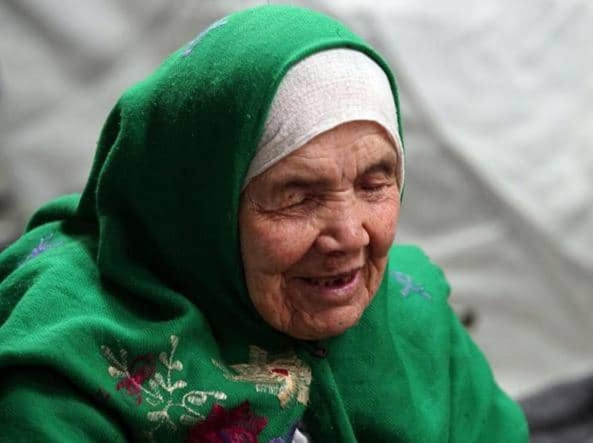 Bibihal Uzbeki è una donna afghana di 106 anni, a cui è stata respinta la richiesta d'asilo in Svezia.