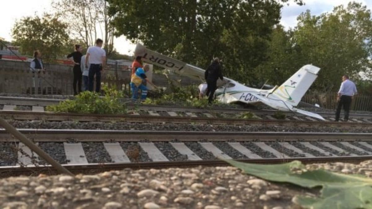 aereo ultraleggero caduto roma