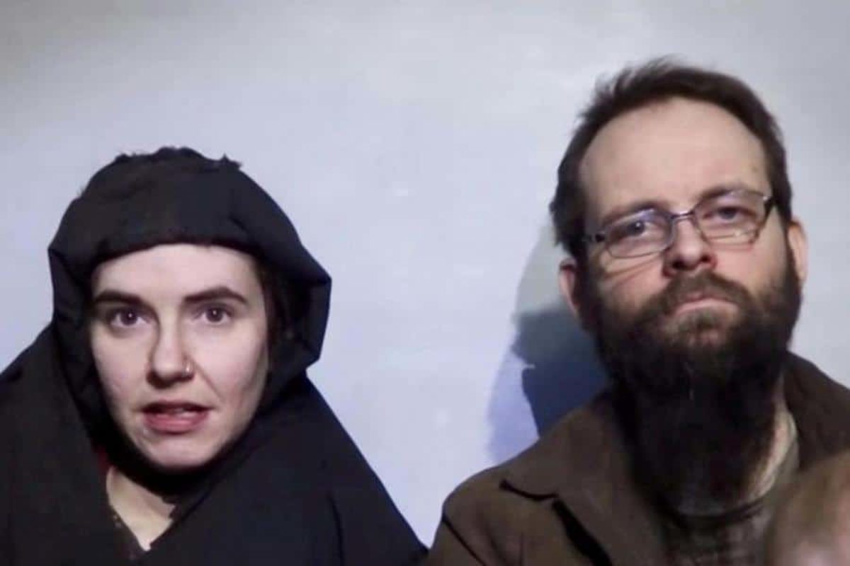 ostaggio canadese talebani stupro moglie
