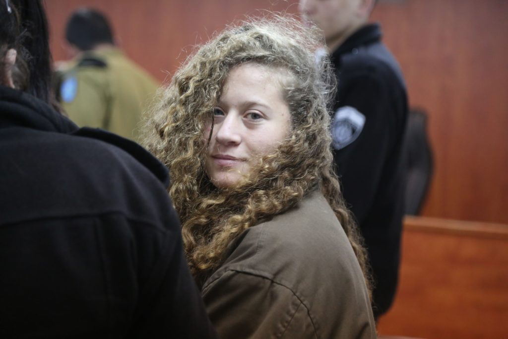 Ahed Tamimi chi e
