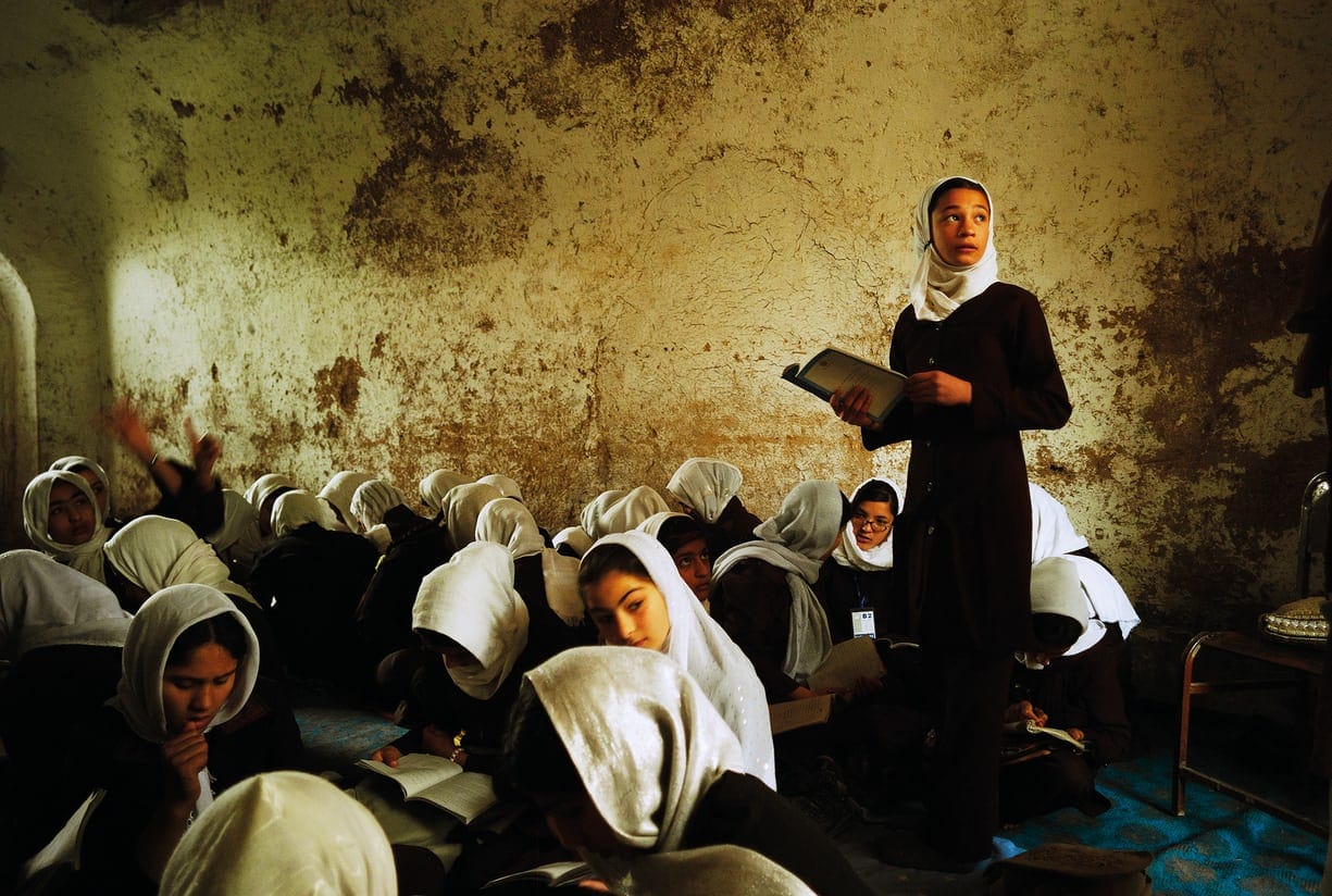 Afghanistan studentesse Credit Monika Bulaj