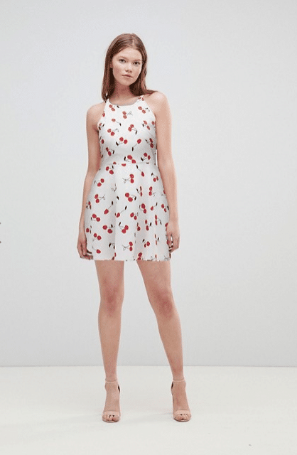 asos modelle taglie diverse