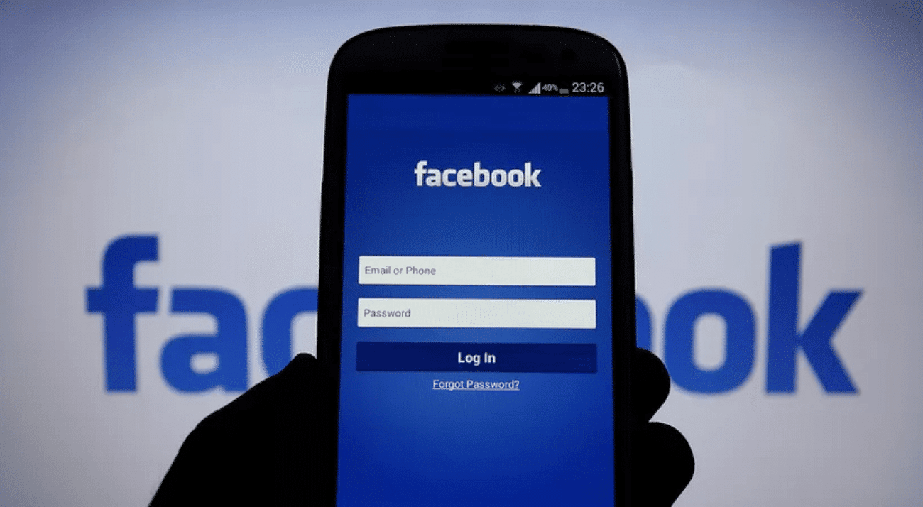 facebook violazione dati