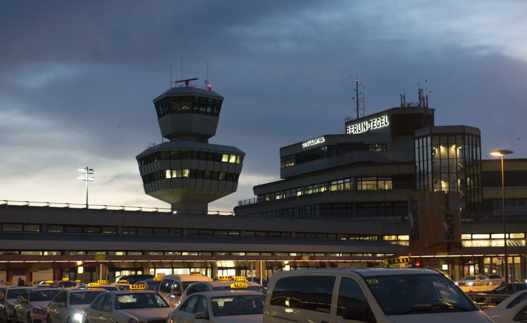aeroporto berlino potrebbe diventare club