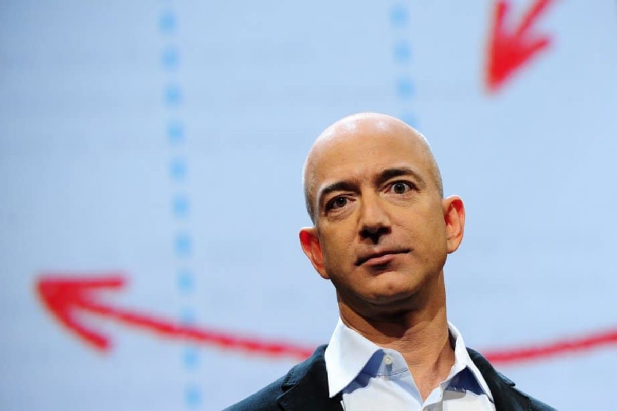 Jeff Bezos spazio Amazon