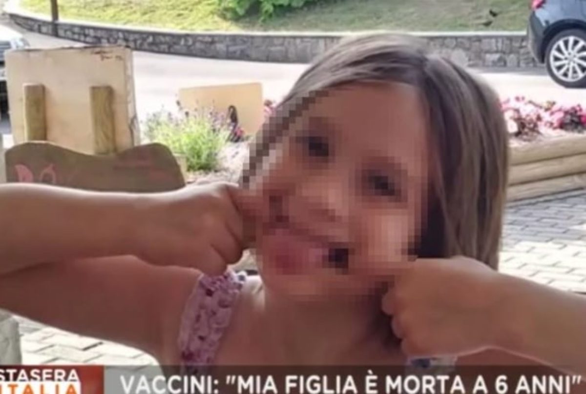 bambina vaccini salvini