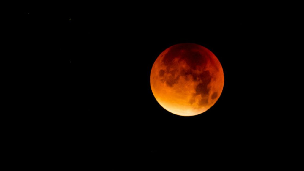 eclissi luna 27 luglio roma