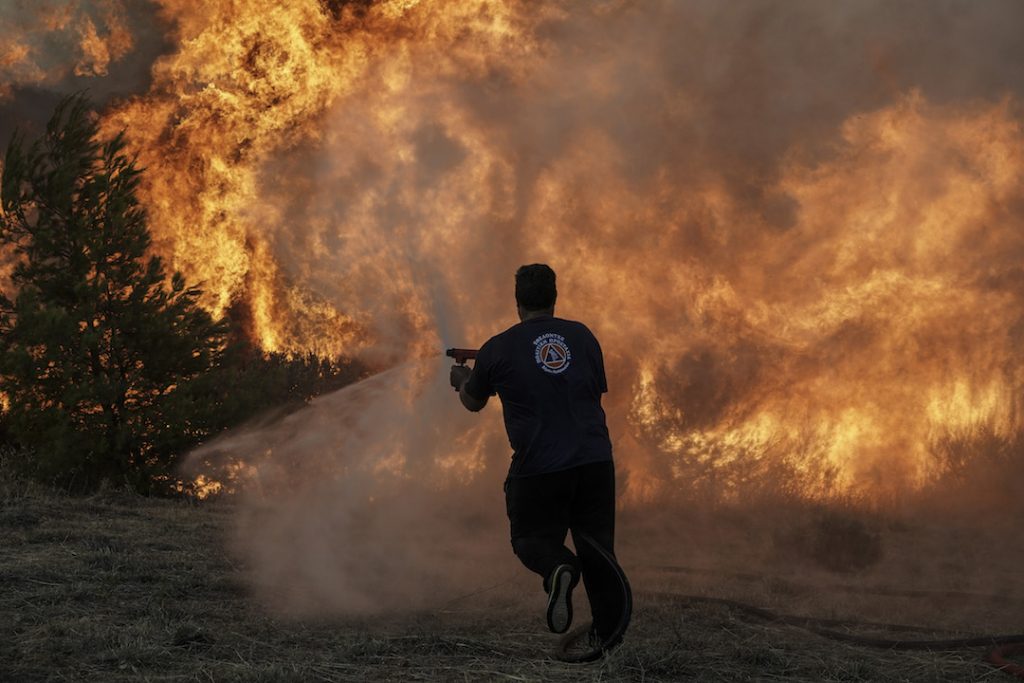 vigili del fuoco incendi grecia