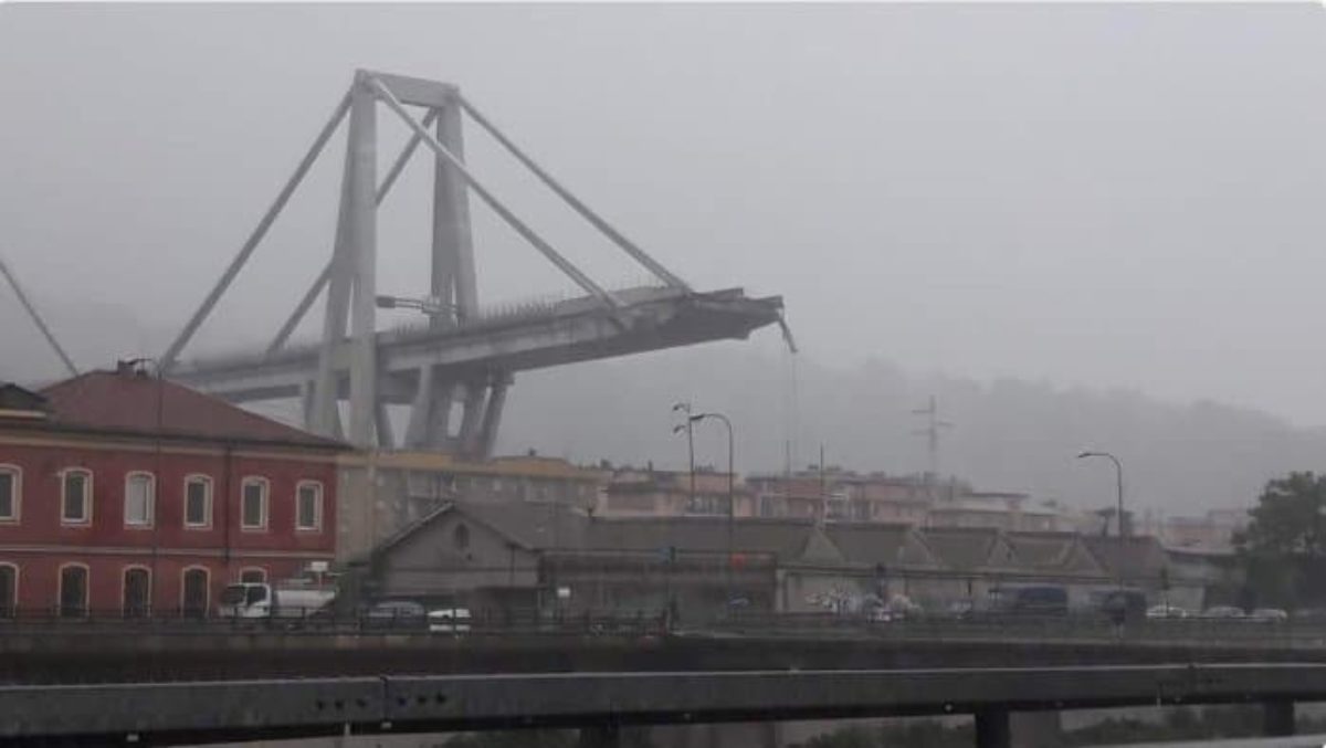 Resultado de imagem para Caduta del ponte di Genova