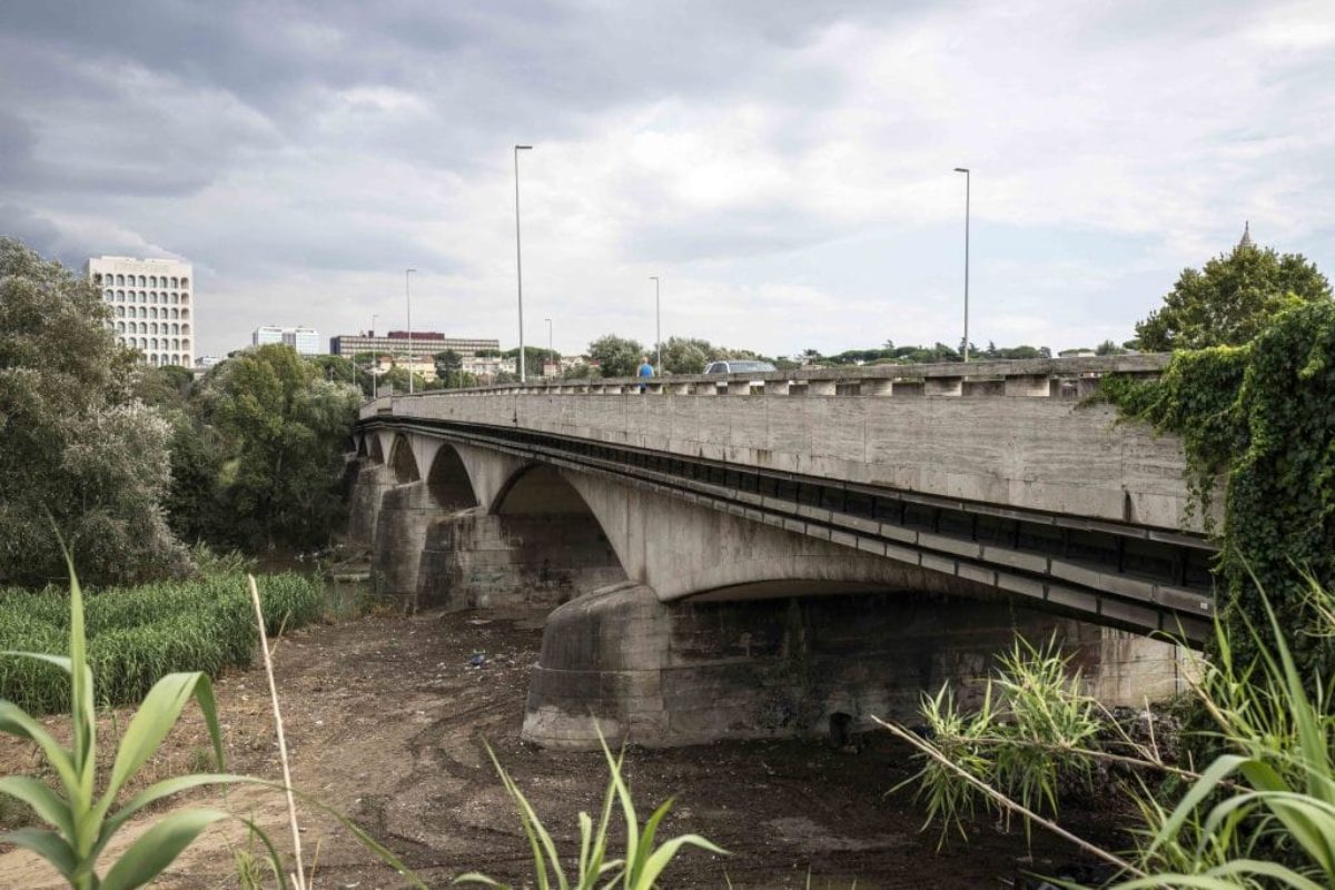 Risultati immagini per ponti rischio roma