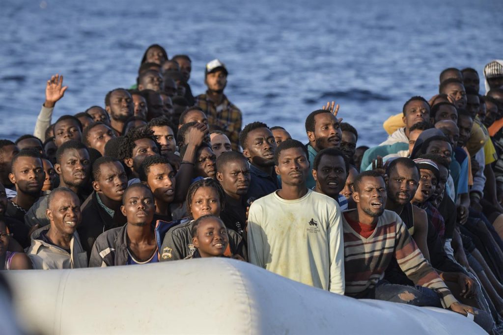 soccorso gommone migranti libia