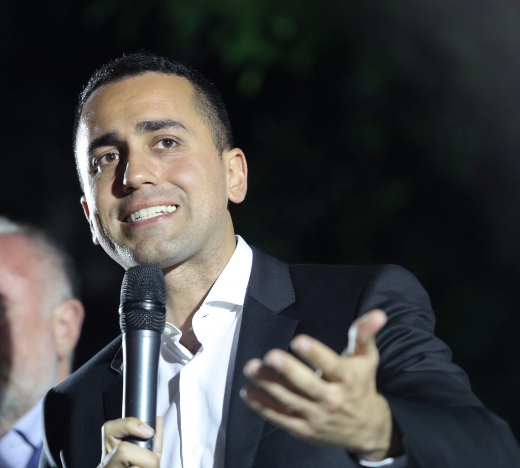 di maio reddito cittadinanza tessere