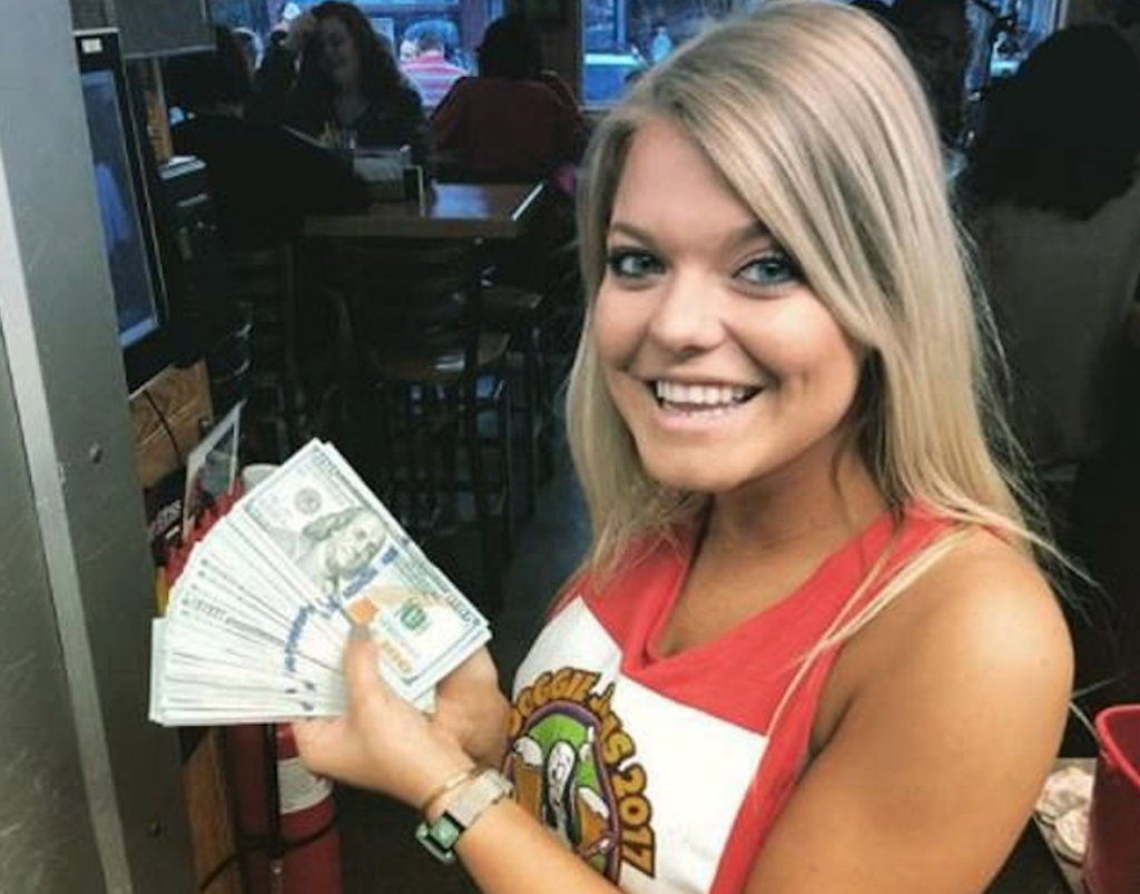 cameriera mancia record