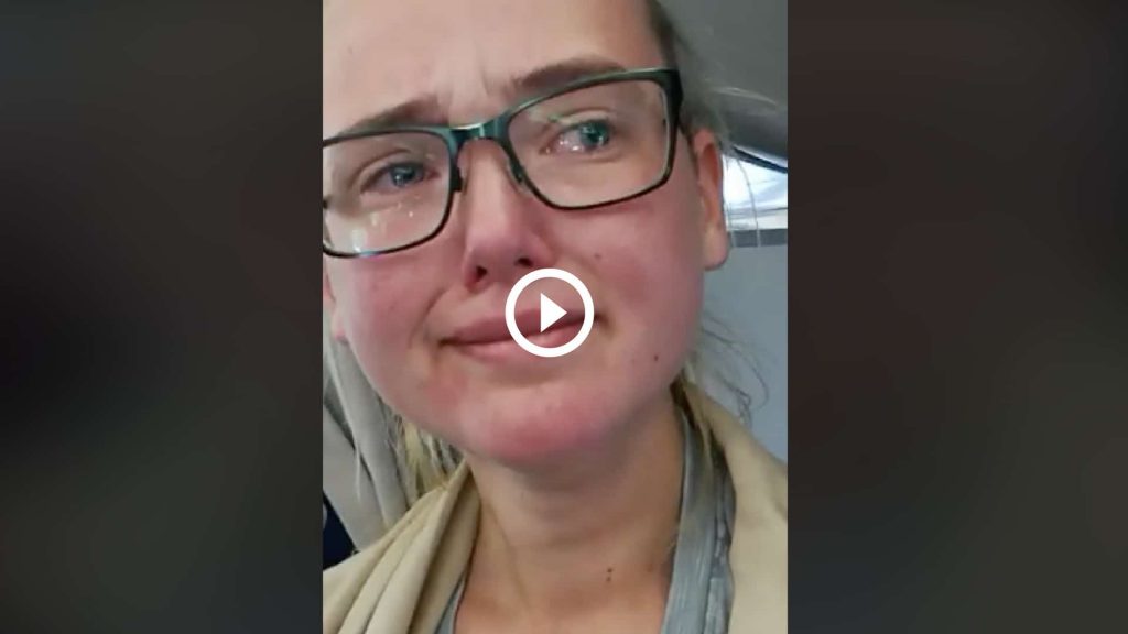 processo attivista svedese aereo rimpatrio