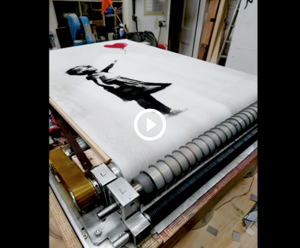 banksy tela distruzione completa