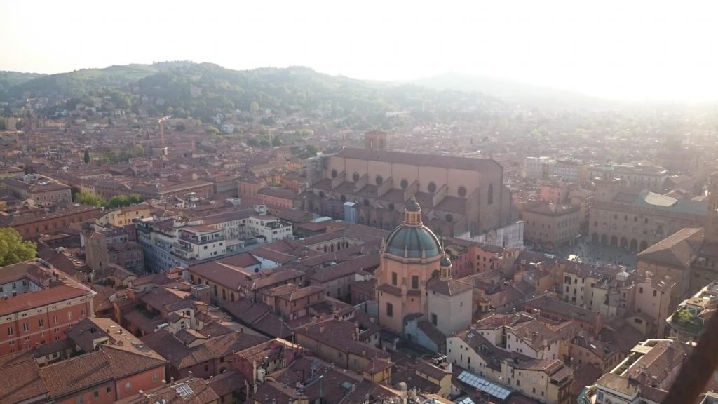 airbnb bologna studenti affitti