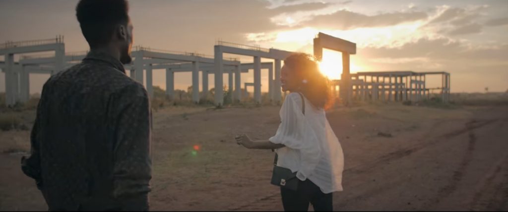 Jovanotti Chiaro di Luna Video