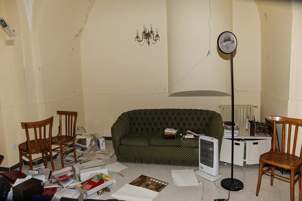 terremoto catania case distrutte10