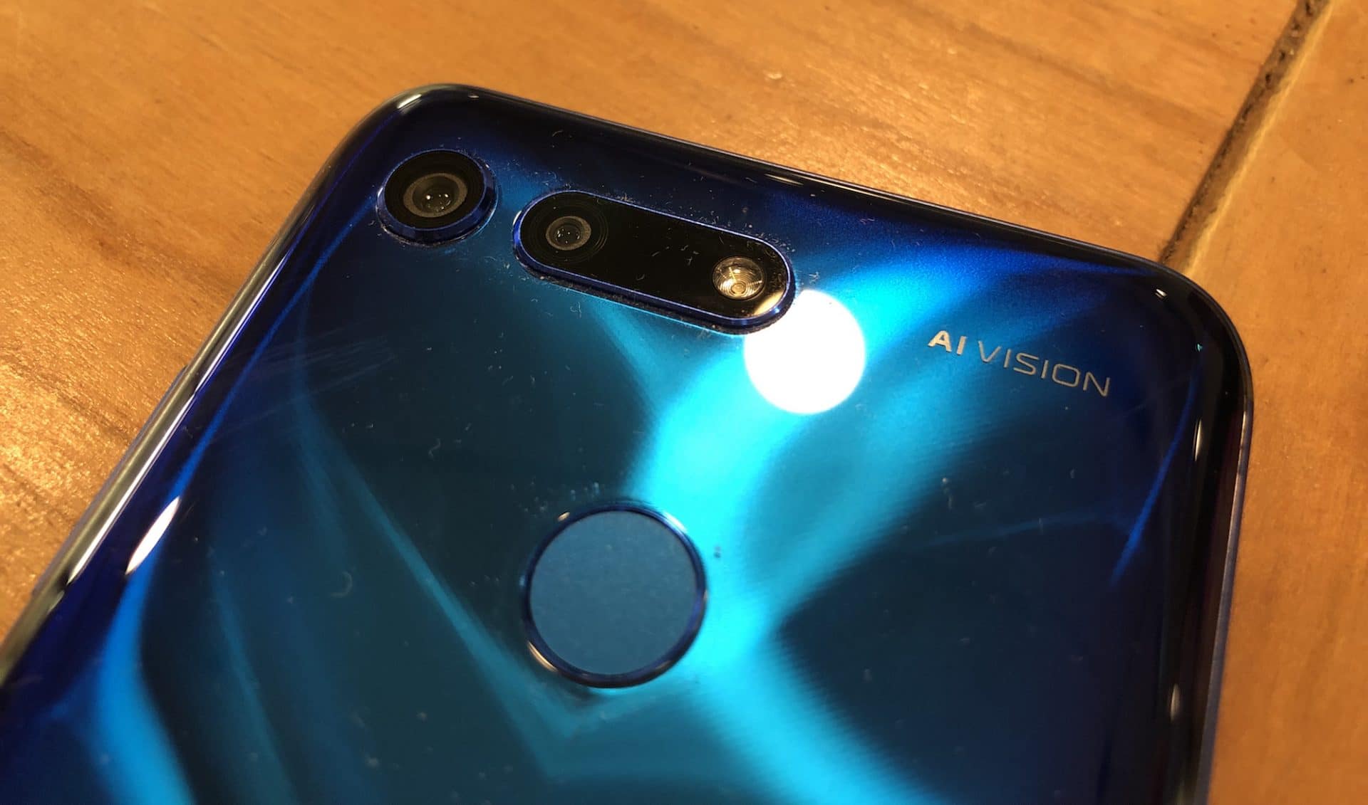 Honor View 20
