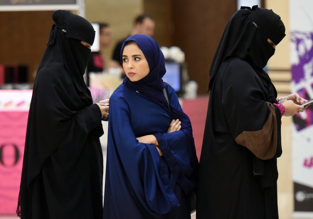 arabia saudita app controllo donne
