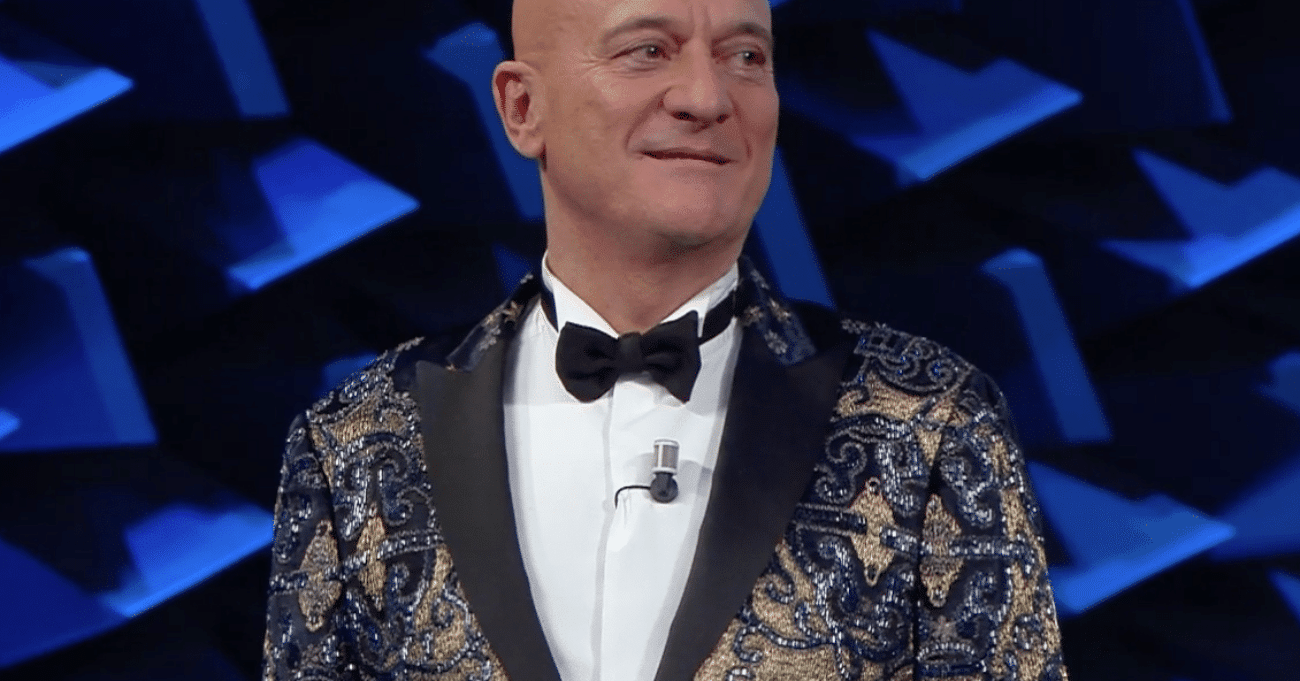 Sanremo 2019 Claudio Bisio Inciampa Sui Migranti
