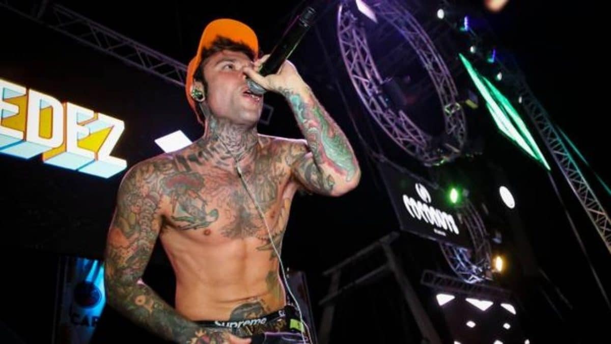 Fedez paranoia airlines