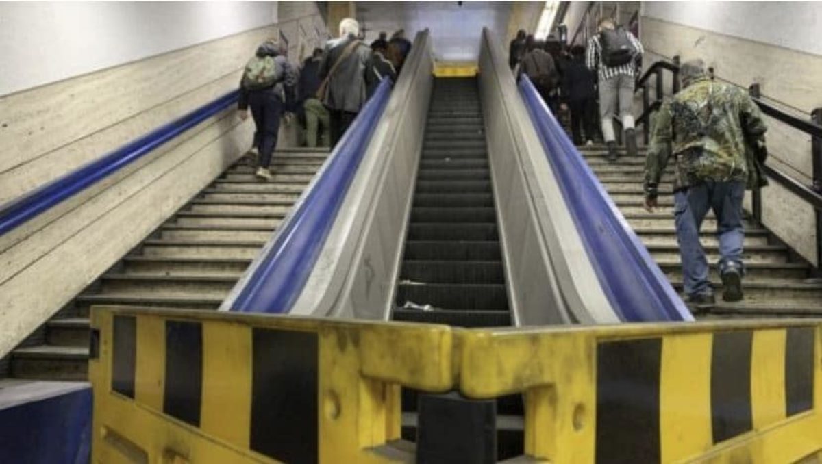 metro roma scale mobili