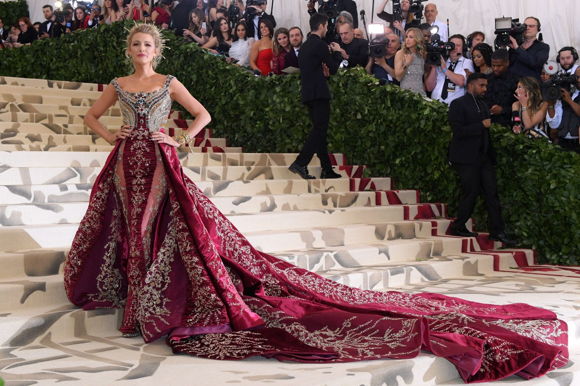 Met Gala 2019, i look più stravaganti del red carpet | FOTO GALLERY