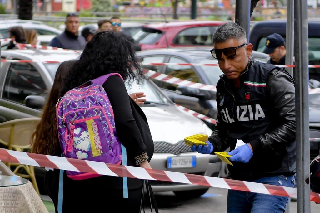 sparatoria napoli arrestato killer