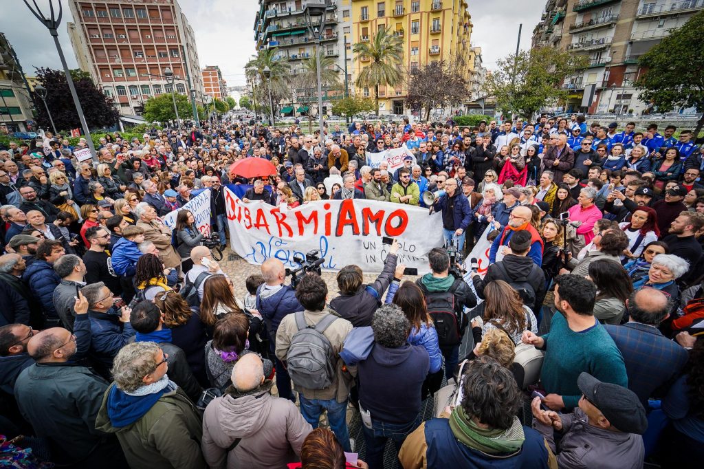 sparatoria napoli piazza nazionale