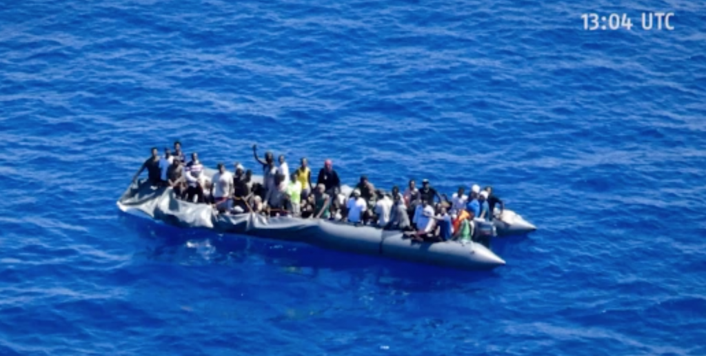 video sea watch migrante annega