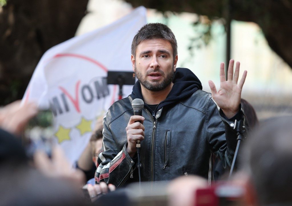 M5s Di Battista soldi