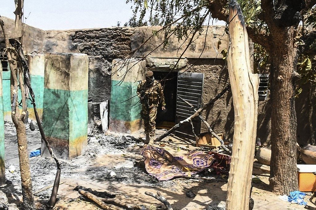 Mali attacco villaggio