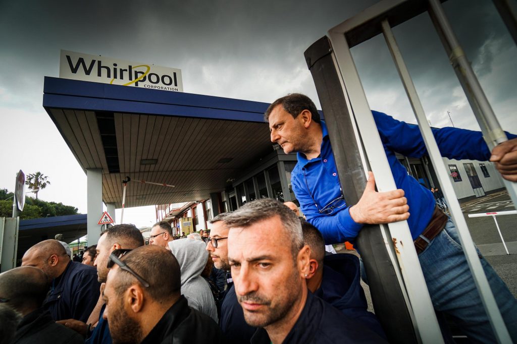 Whirlpool napoli protesta lavoratori