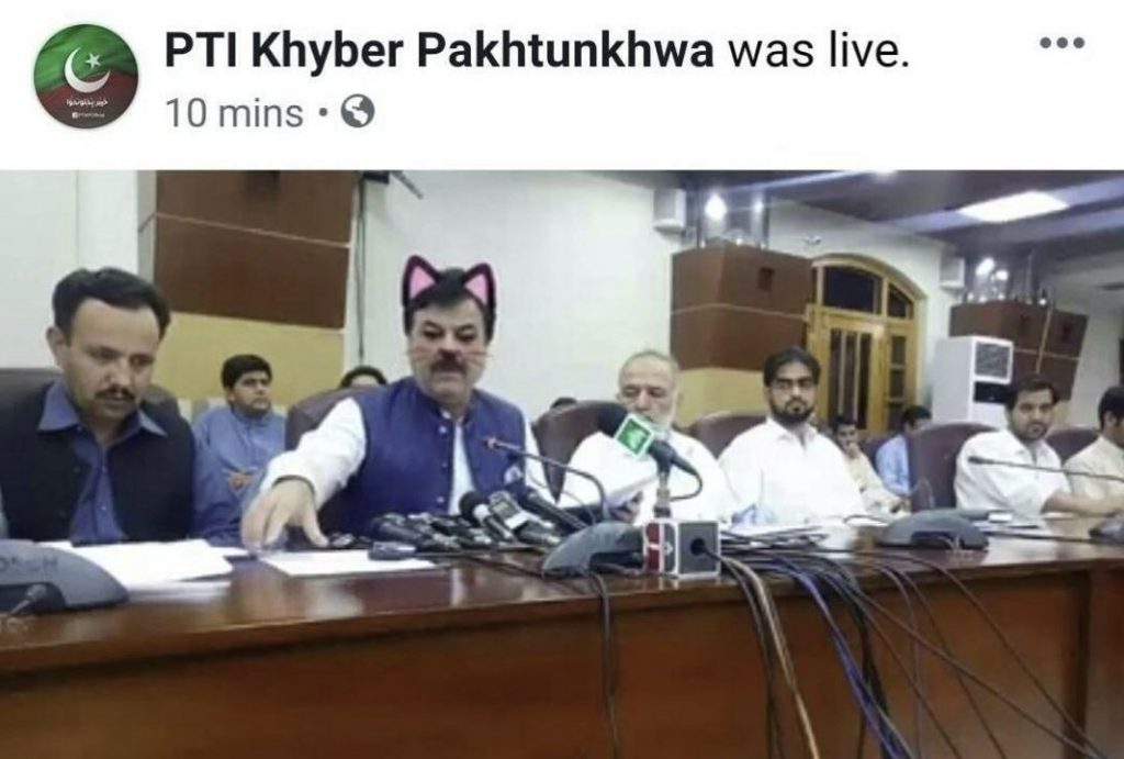governo pakistan facebook filtro gatto_