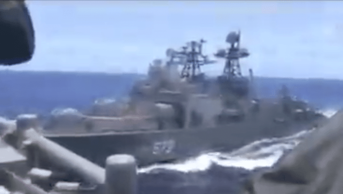 mar cinese navi guerra collisione