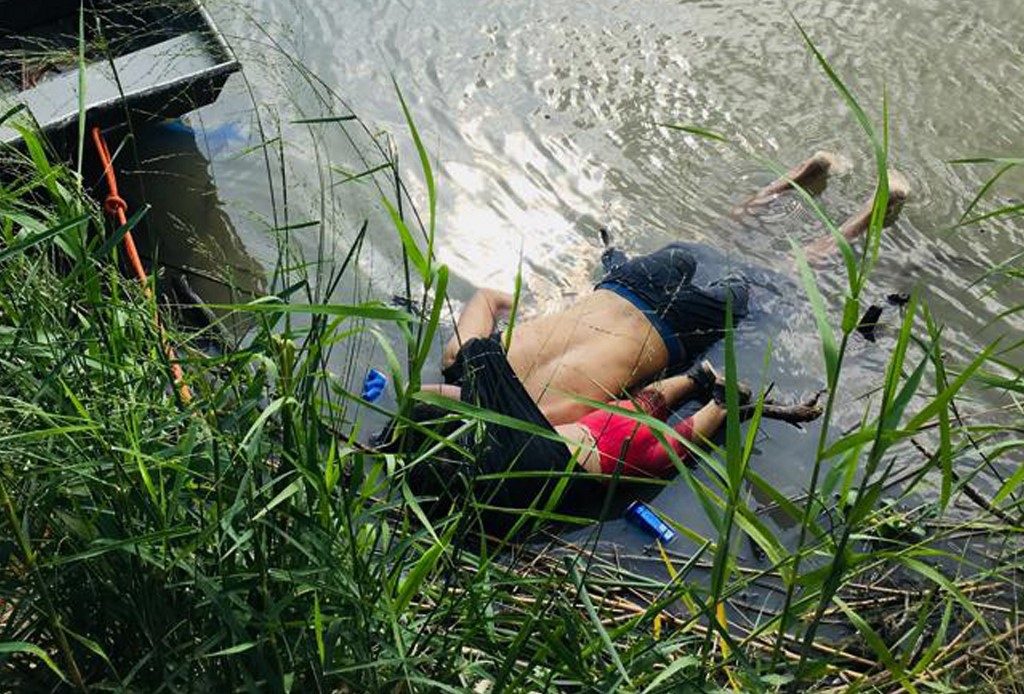 migranti-foto-shock-padre-figlia-annegati