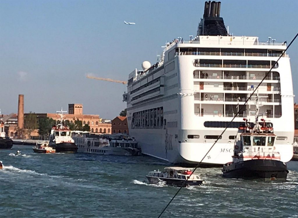 Venezia nave crociera