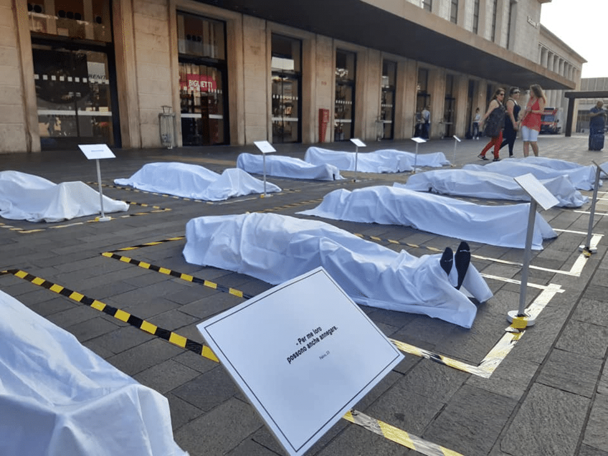 migranti padova installazione
