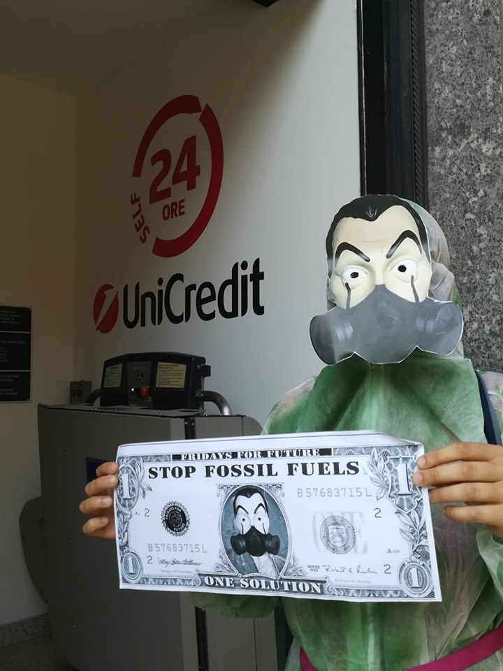 Fridays for Future flash mob casa di carta