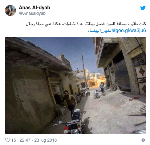 fotografo caschi bianchi morto