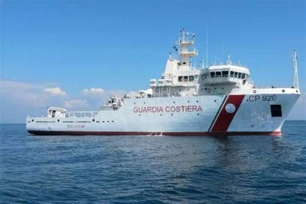 guardia costiera porto catania