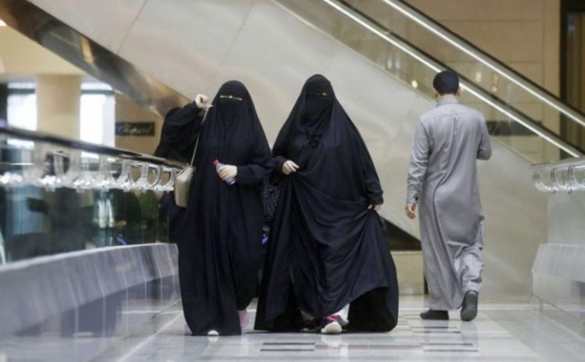arabia saudita donne viaggiare