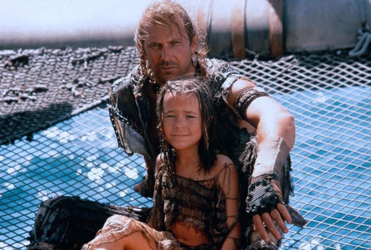 smeel of waterworld movie