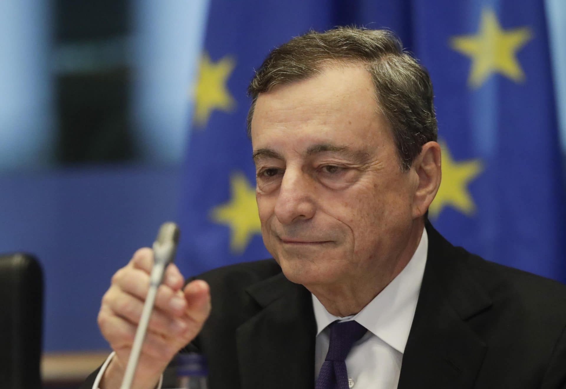 L ultimo Discorso Di Draghi Al Parlamento Ue Chi Ha I Soldi Li Spenda