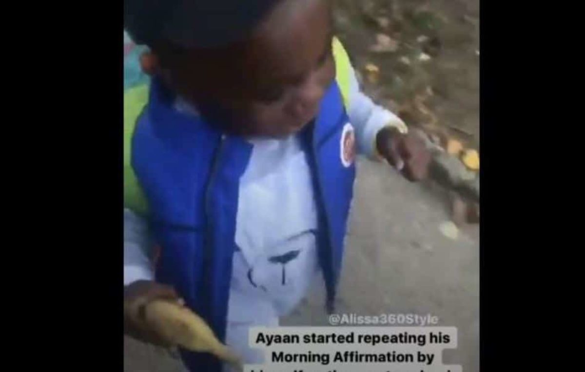 ayaan video virale bimbo 3 anni