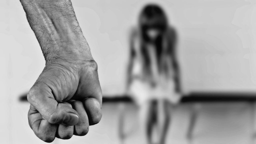 donna massacrata compagno