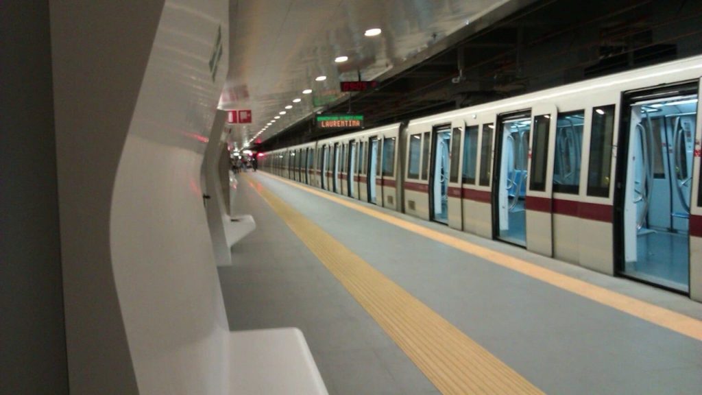 metro spagna roma chiusa